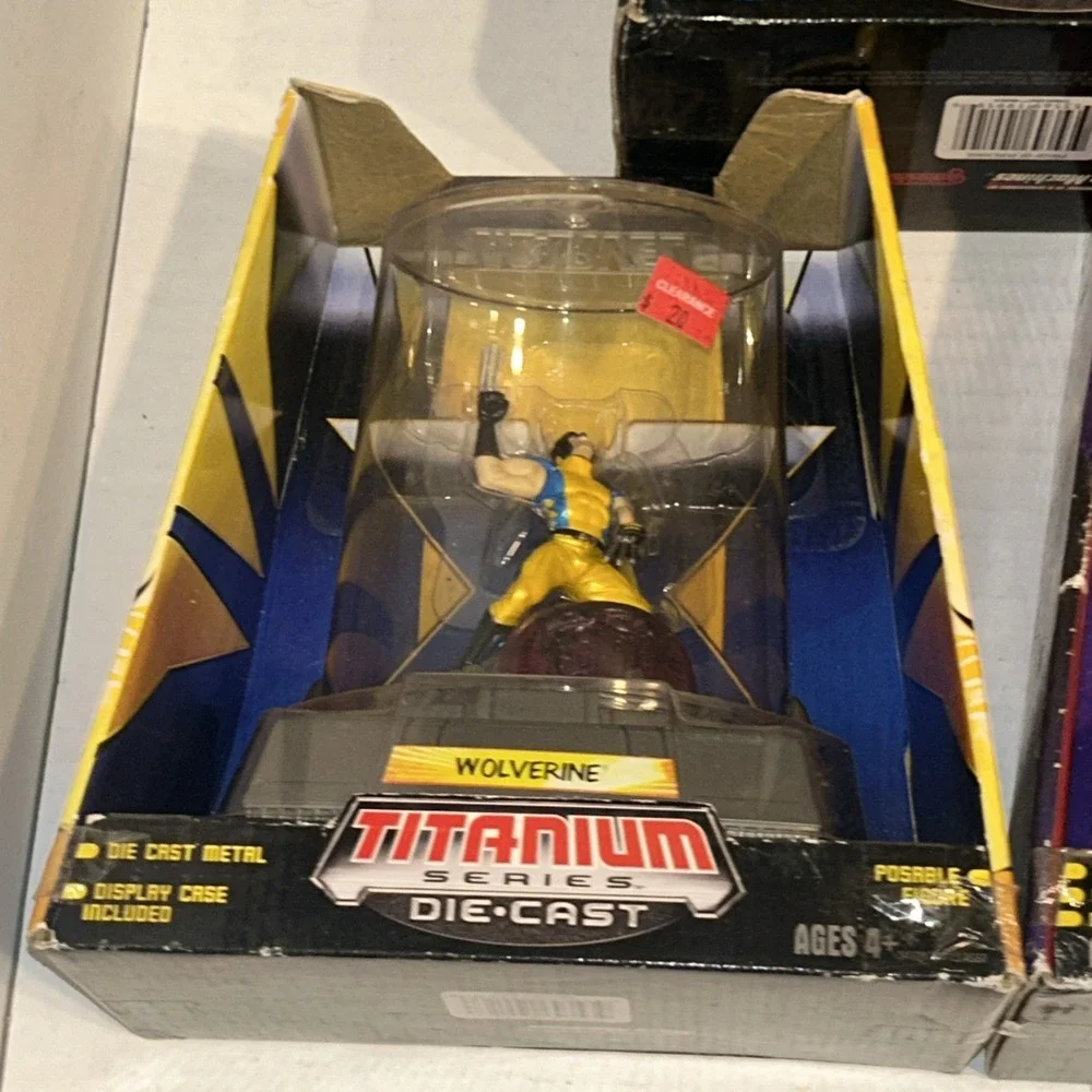 Wolverine, Magneto,‎ Sandman Die-Cast Titanium Series Figure Collectible Hasbro